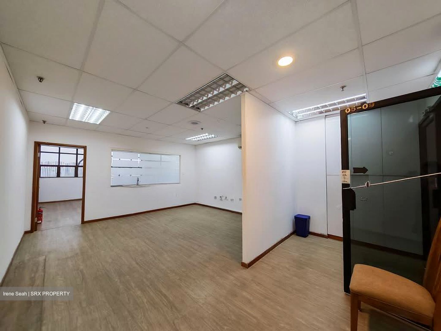 Da Jin Factory Building (D19), Office #566867161
